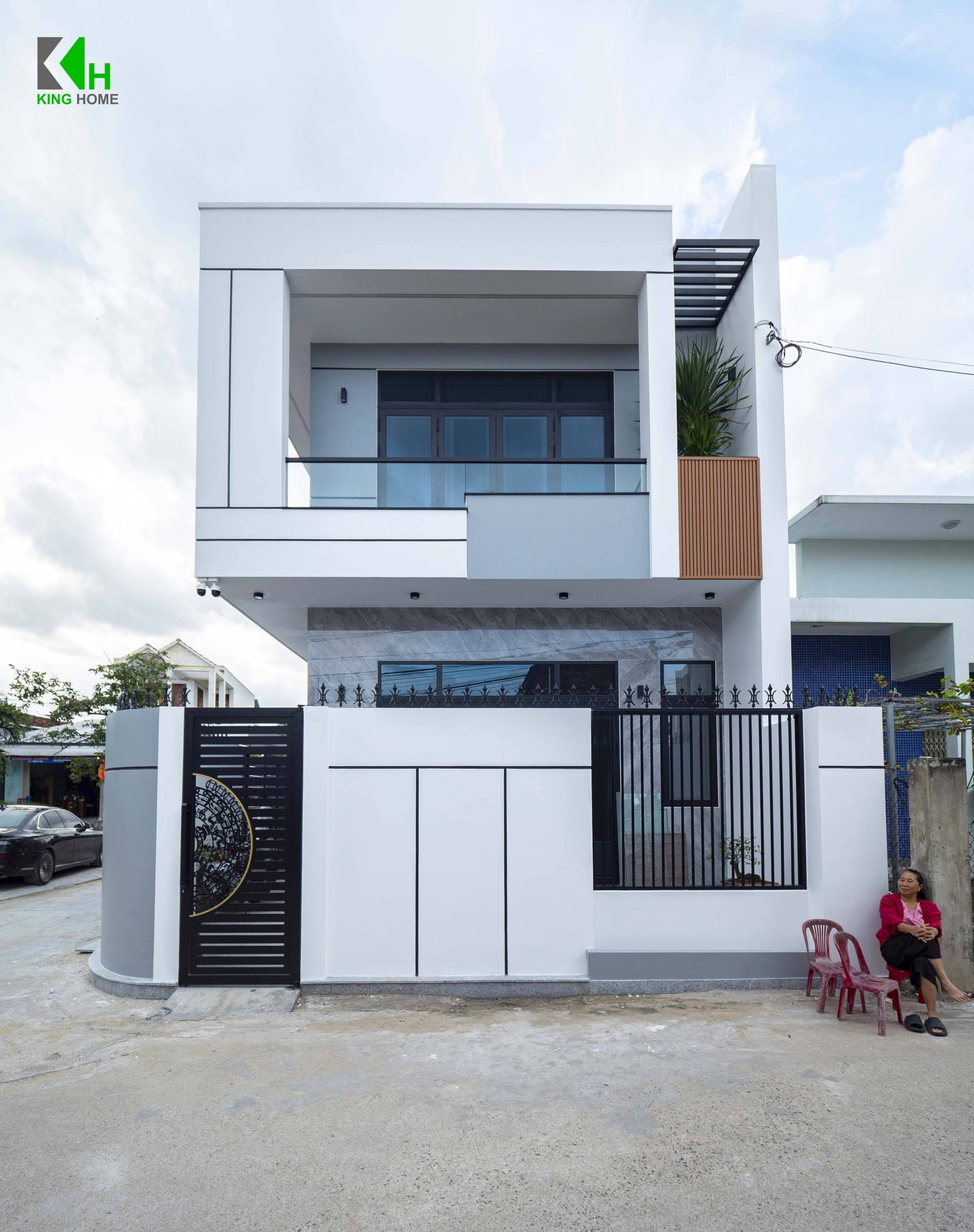 Nhà phố 2 tầng hiện đại do King Home thiết kế & thi công trọn gói