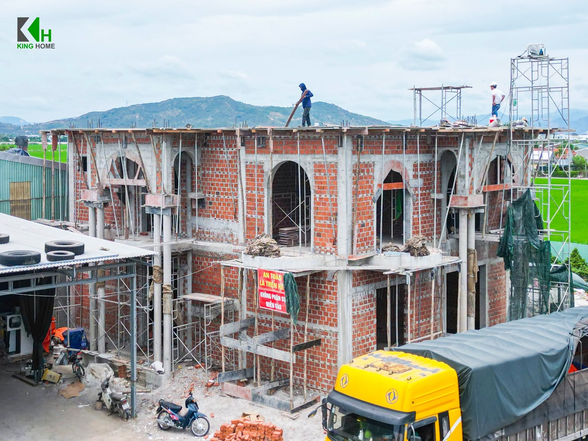 Gạch xây chất lượng cao kết hợp quy trình xây đúng kỹ thuật