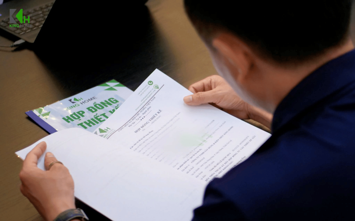 Báo giá minh bạch và hợp đồng chi tiết là yếu tố không thể bỏ qua khi lựa chọn đơn vị thiết kế nhà Gia Lai