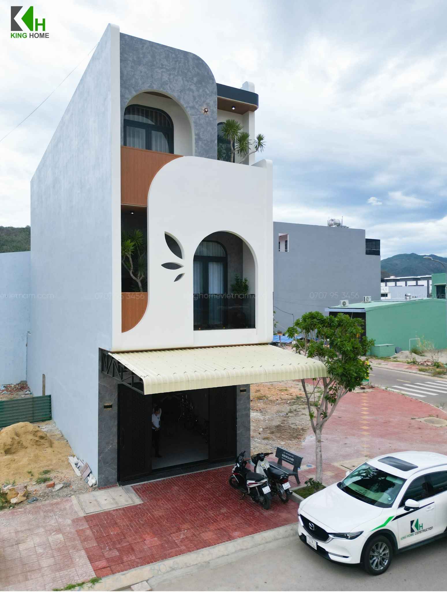 Sở hữu diện tích xây dựng 5x18,5m, T's House là mẫu nhà phố 3 tầng tại Quy Nhơn - Gia Lai được King Home thiết kế theo phong cách hiện đại