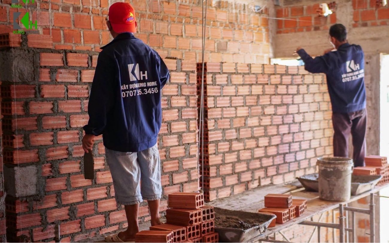 Tường 10 thường dùng cho vách ngăn không chịu lực, khu vực ít chịu tác động thời tiết